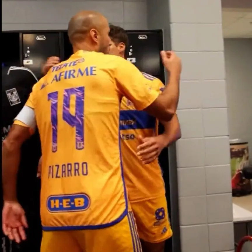 CAPTURA DE VIDEO Guido Pizarro festeja el triunfo con el resto del equipo