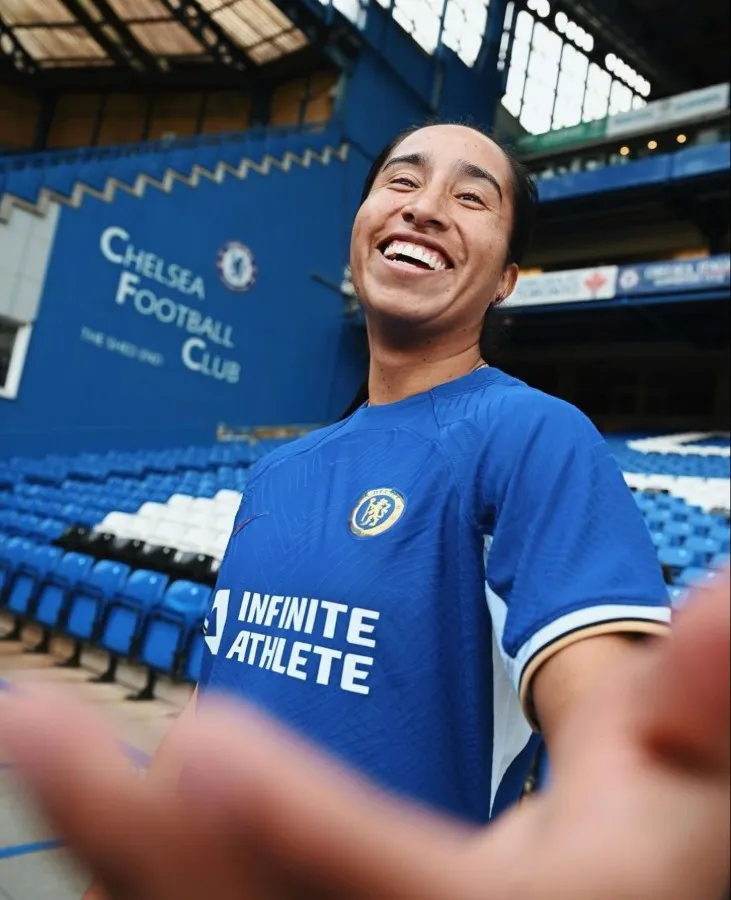 INSTAGRAM: @chelseafcw Mayra Ramírez en Stamford Bridge