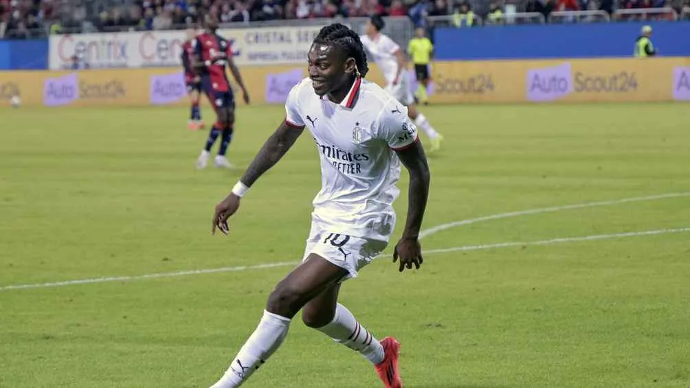 AP Leao brilló en su titularidad