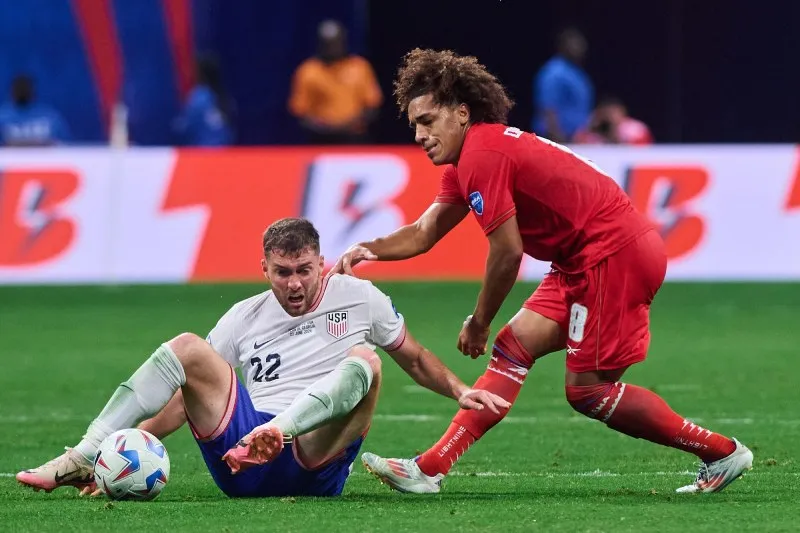 Ha sido expulsado tres veces