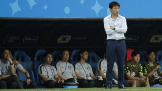 Shin Tae-Yong, durante el partido contra México