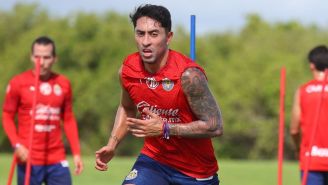 Govea ya debutó con Chivas