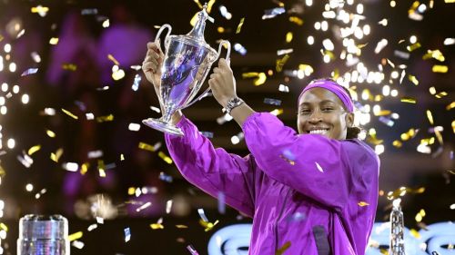 Coco Gauff gana las Finales WTA con remontada a Zheng Qinwen