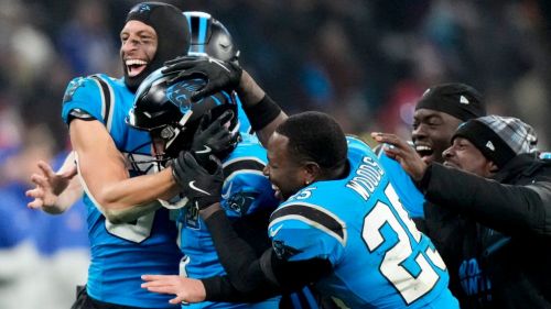 Eddy Pineiro conecta gol de campo para darle la victoria a Panthers sobre Giants en Alemania