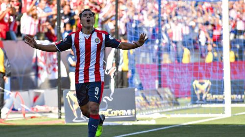 Omar Bravo explota tras eliminación de Chivas: "Penal de Aldo Rocha define a los transferibles"