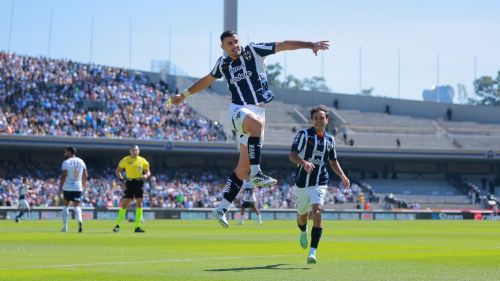 Tras vencer a Pumas, Rayados jugará una Semifinal más