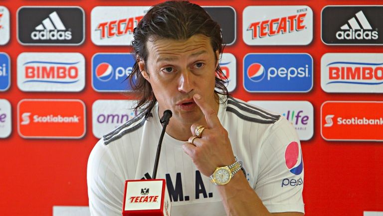 Matías Almeyda en conferencia de prensa 