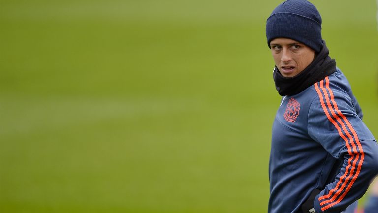 Chicharito, en entrenamiento con Bayer Leverkusen