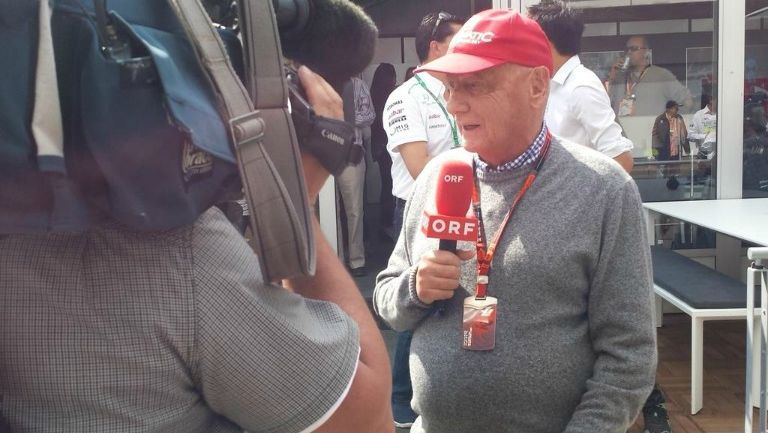 Niki Lauda durante una entrevista en el AHR