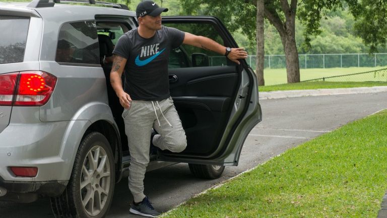 Suazo, en las instalaciones de Rayados