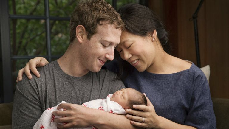 Mark Zuckerberg con su esposa y su hija