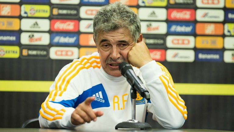 Ricardo Ferretti en conferencia de prensa