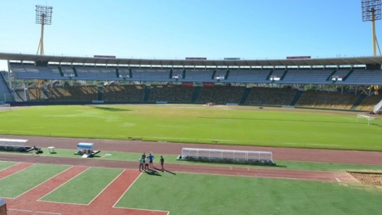 El césped del Estadio Mario Alberto Kempes