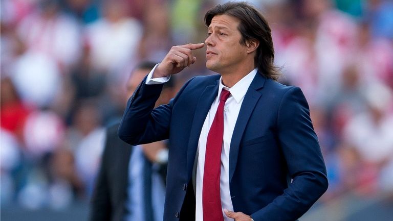 Matías ALmeyda durante el partido contra Puebla