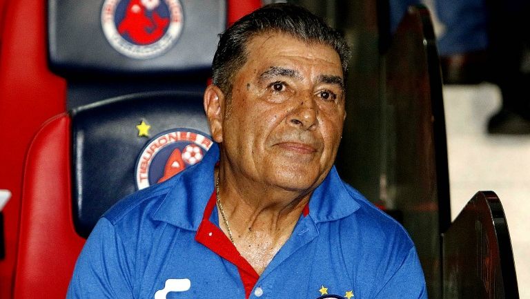 Reinoso, en el banquillo de los Tiburones Rojos