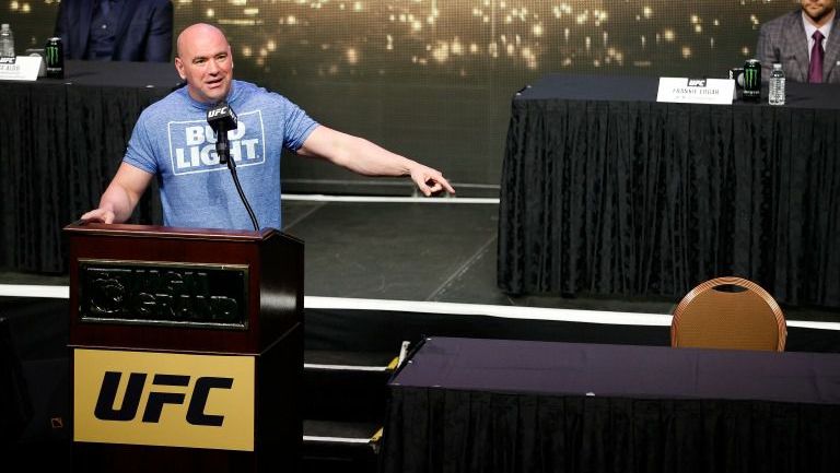 Dana White en conferencia de prensa