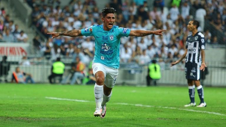 Guzmán celebra el gol del título frente a Rayados