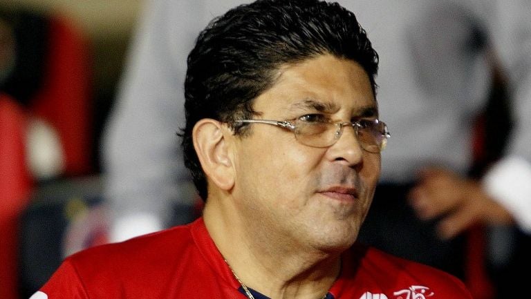 Fidel Kuri en un partido del Veracruz