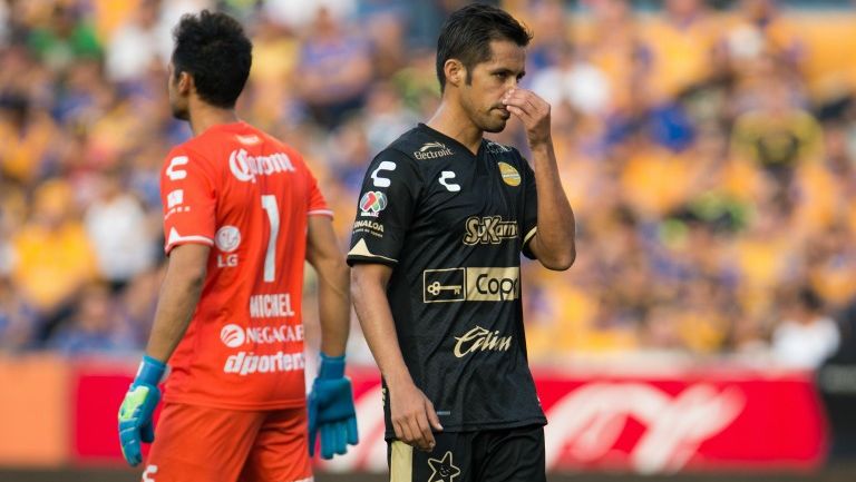 Severo Meza lamentando una acción con Dorados