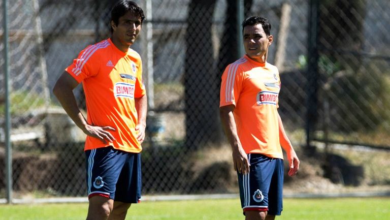 De Nigris y Bravo entrenan con Chivas en 2014