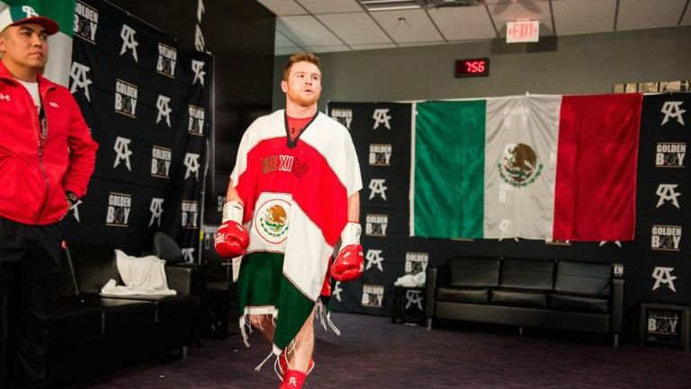 Canelo Álvarez antes de subir al ring