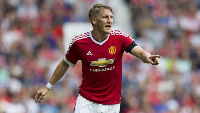 Schweinsteiger en un partido con el Manchester United