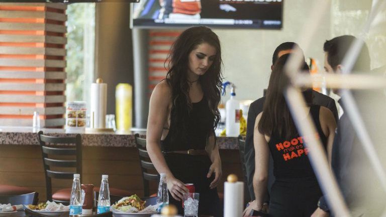 Paige en un restaurante de la Ciudad de México