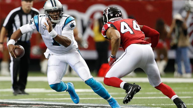 Cam Newton en duelo frente a Atlanta