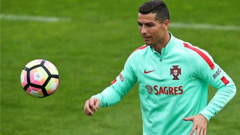 Cristiano Ronaldo en un entrenamiento con la selección de Portugal