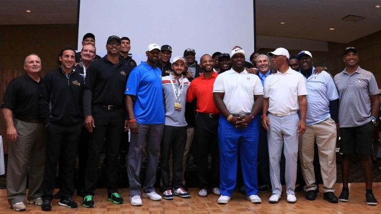 Exjugadores de NFL en el torneo de Golf Fundación Lorena Ochoa