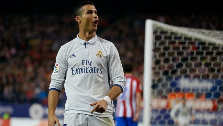 CR7 celebra uno de sus tres goles frente al Atleti