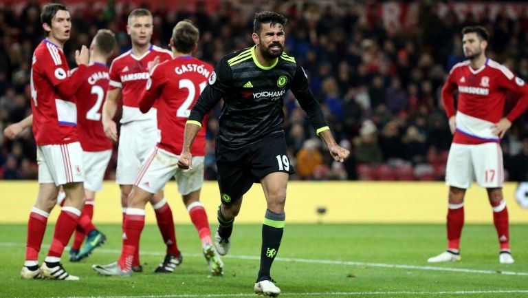 Diego Costa festeja su anotación contra el Boro