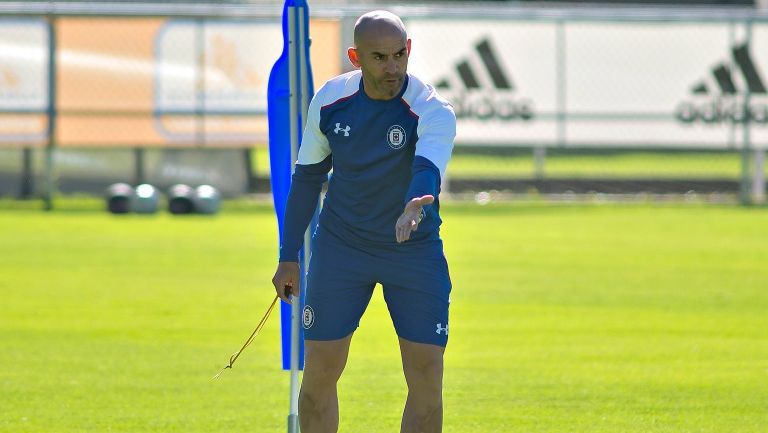 Paco Jémez en un entrenamiento de Cruz Azul