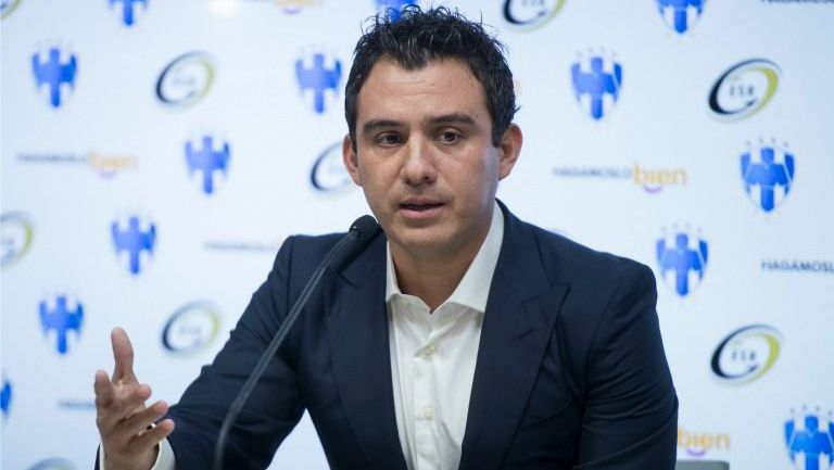 Luiz Pérez anuncia su retiro del futbol profesional