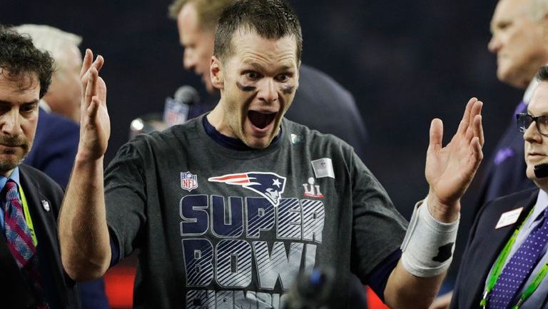 Tom Brady con total asombro tras la remontada en el SB