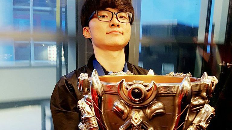 League of Legends: Faker, da SKT T1, bate recorde de audiência na Twitch