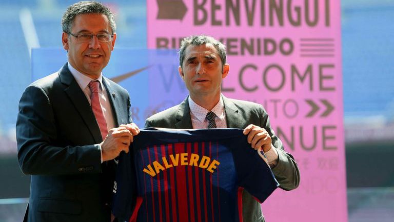 Ernesto Valverde es presentado con el Barcelona