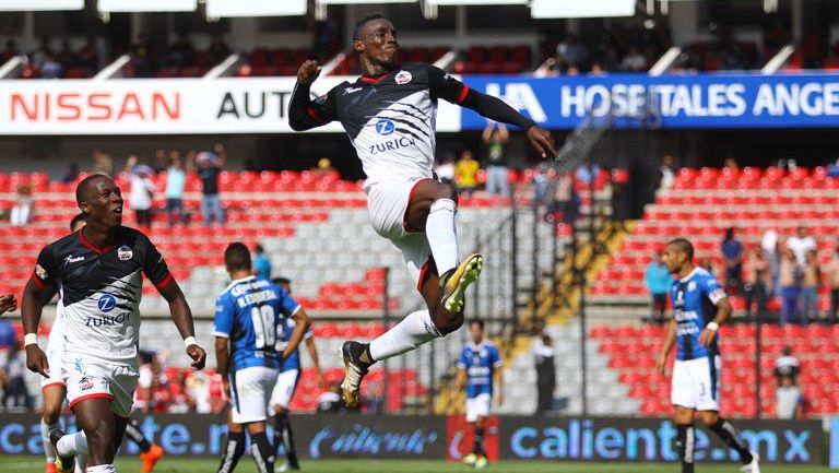 Lobos BUAP consigue primer triunfo en Liga MX a costa de Gallos