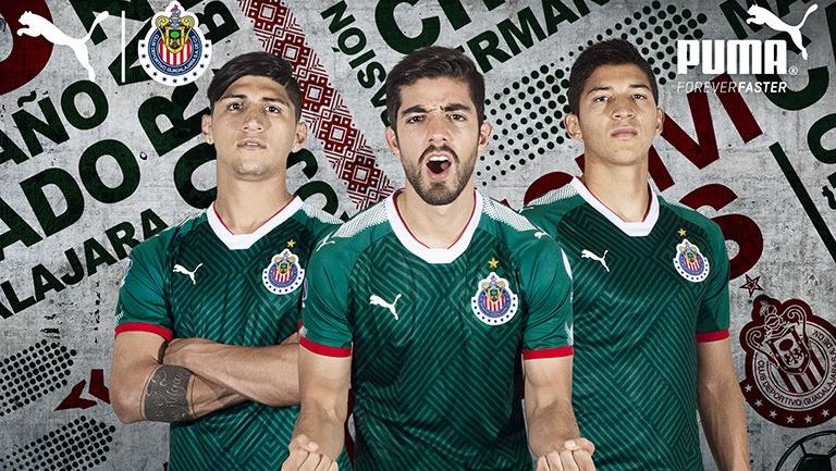 Chivas se pone verde con uniforme alternativo