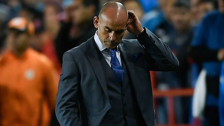 Paco Jémez se lamenta tras la derrota frente a los Tuzos