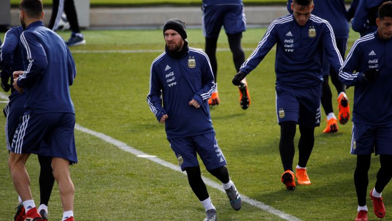 Messi ya trabaja al parejo de sus compañeros en Madrid