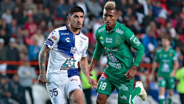 Víctor Guzmán, en un partido frente a León