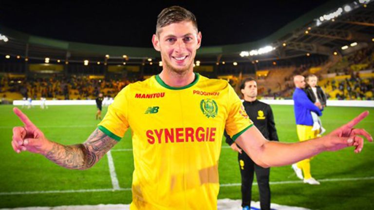 Emiliano Sala celebra una victoria con Nantes