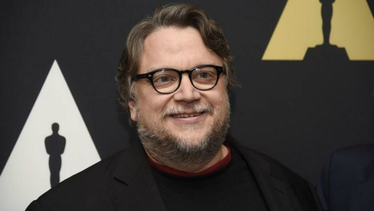 Guillermo del Toro en la Alfombra roja de los Premios Oscar 