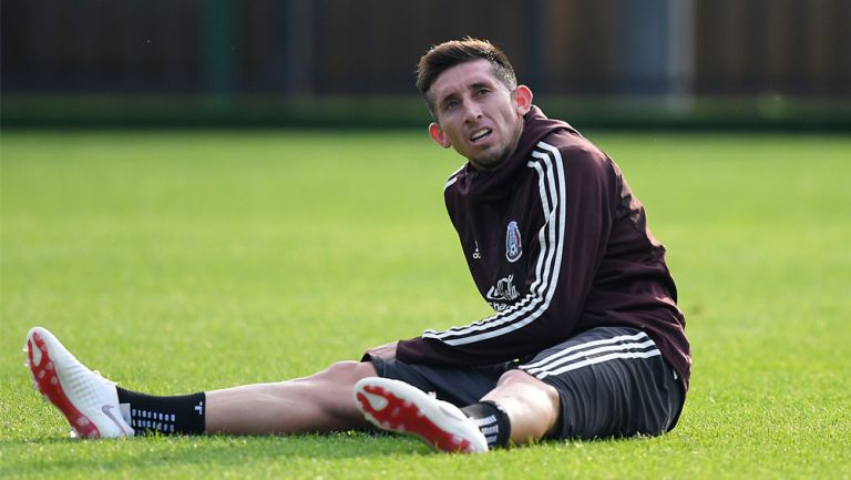 Héctor Herrera, durante un entrenamiento con el Tri