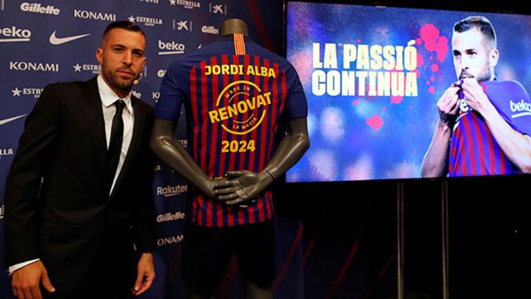 Jordi Alba durante su renovación de contrato con el Barcelona 