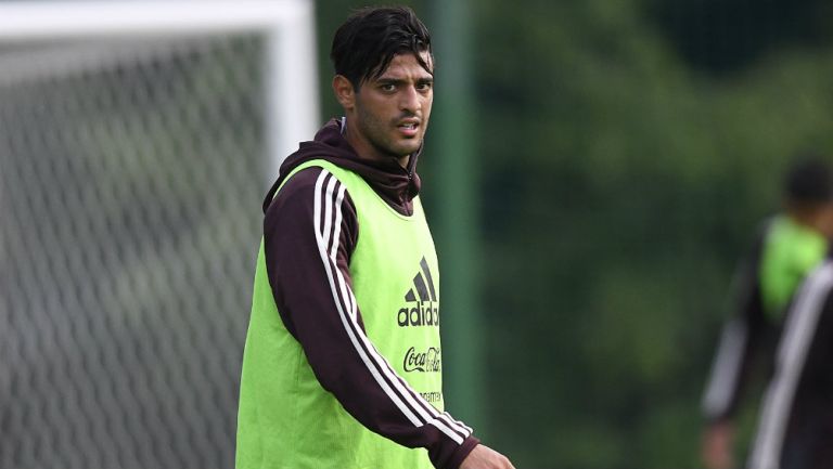 Carlos Vela durante un entrenamiento con el Tricolor 