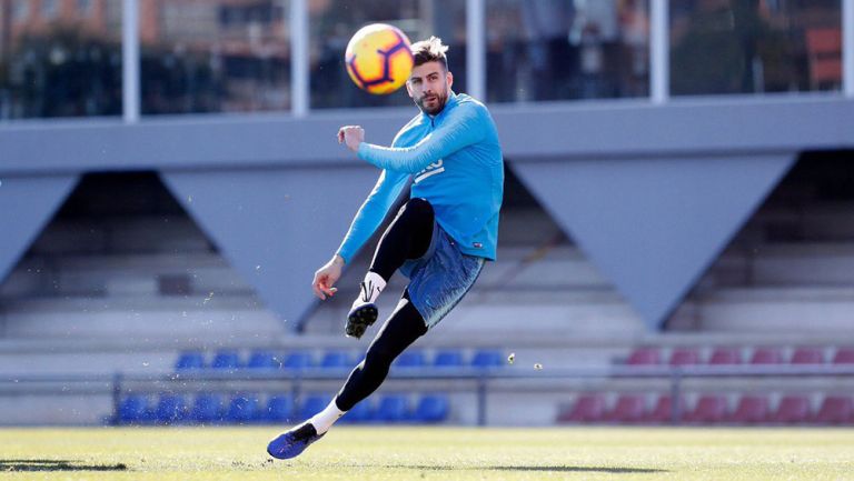 Gerard Piqué en un entrenamiento del Barcelona