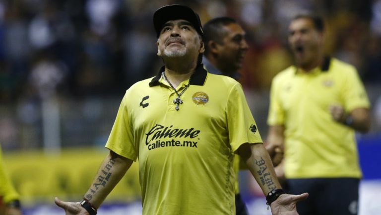 Diego Maradona durante un partido de Dorados