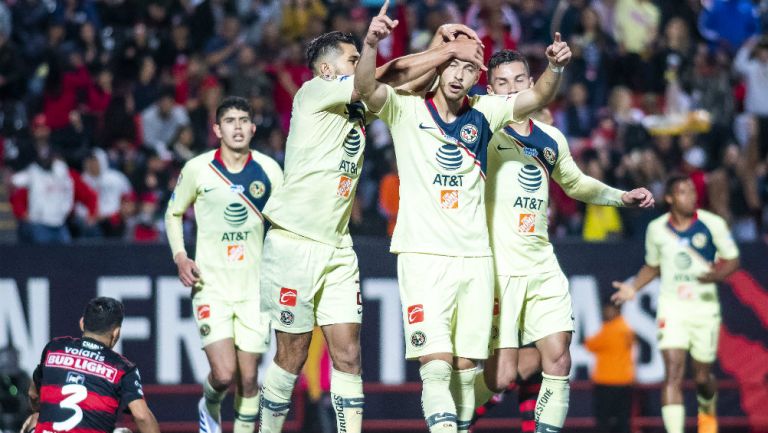 América celebrando un gol ante Xolos 